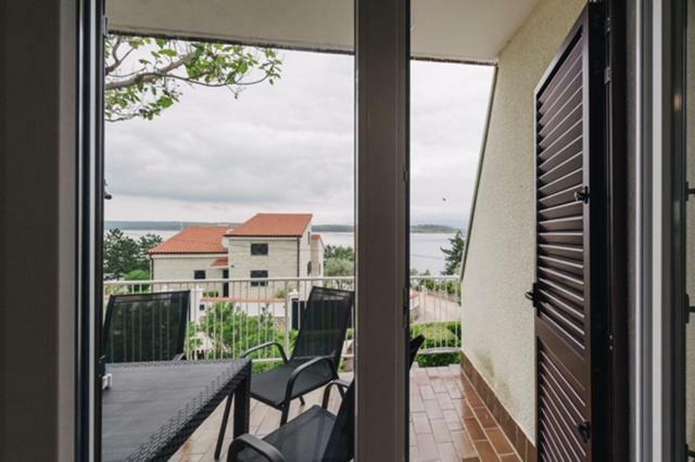 Villa Sarah Klimno Eksteriør bilde